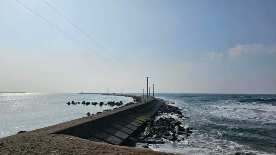 5 thực tập sinh Việt Nam bị sóng lớn cuốn xuống biển tại Nhật Bản